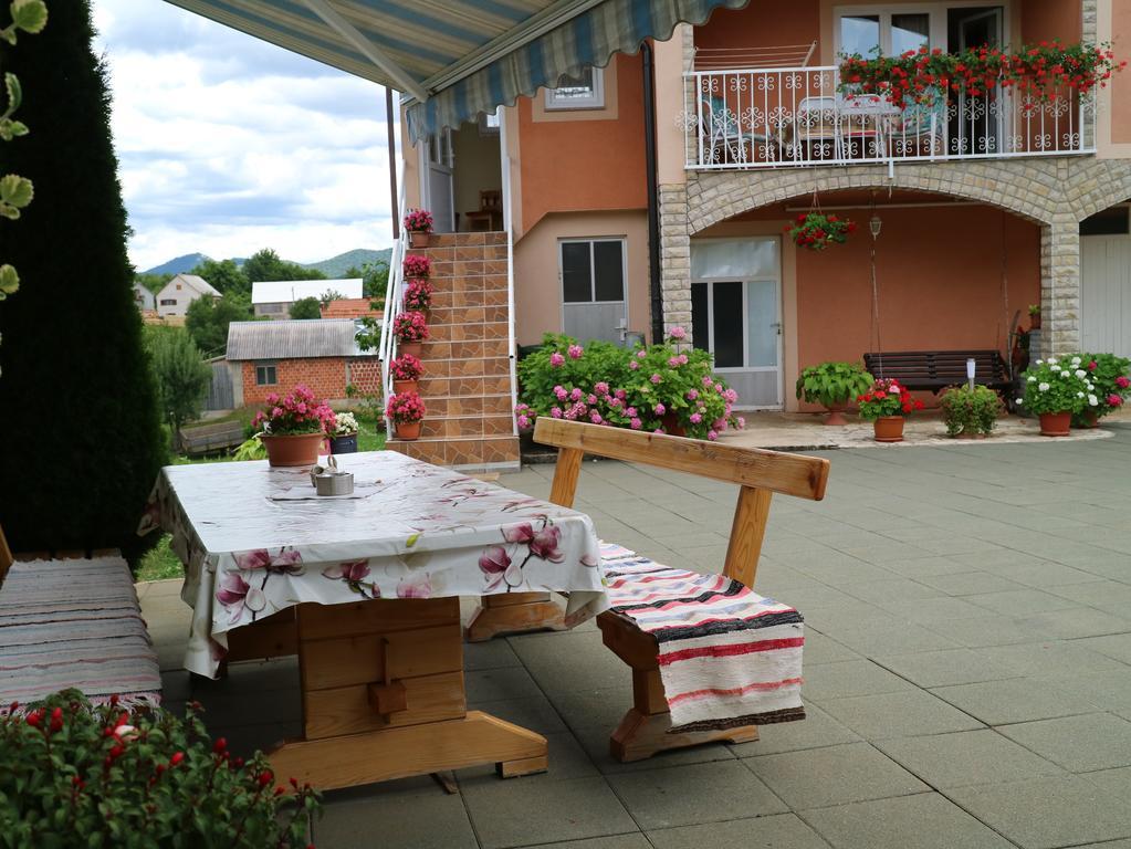 Apartment Luka Kuterevo Eksteriør billede