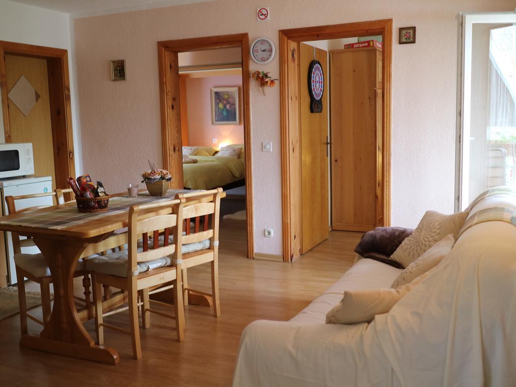 Apartment Luka Kuterevo Eksteriør billede