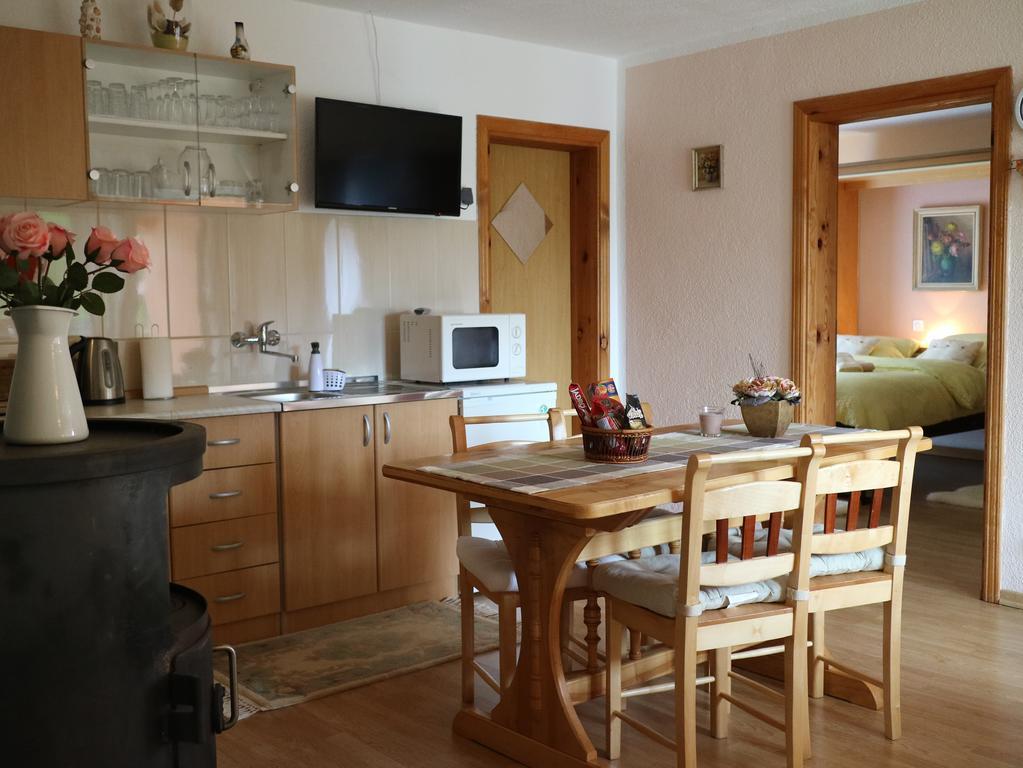 Apartment Luka Kuterevo Eksteriør billede