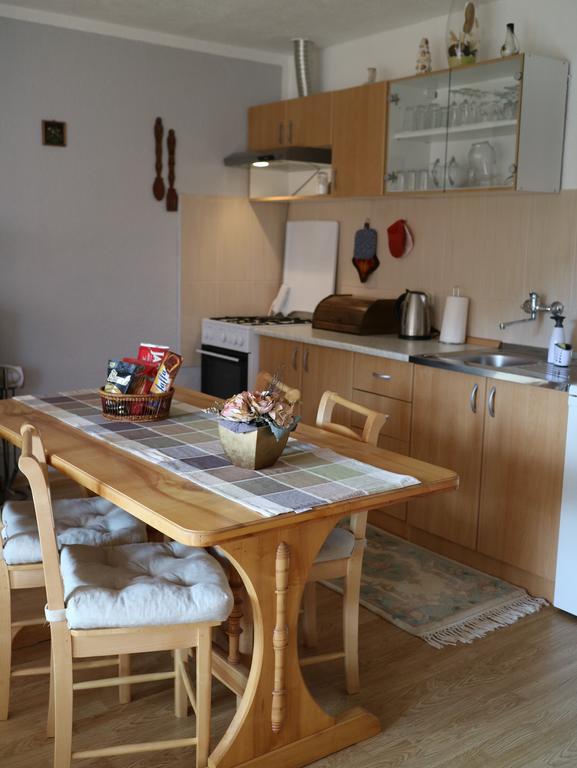 Apartment Luka Kuterevo Eksteriør billede