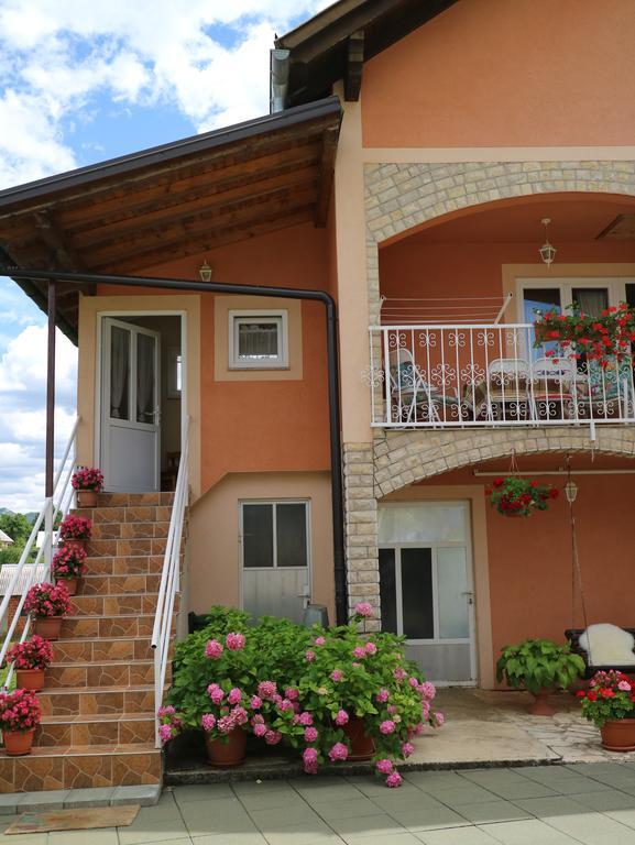 Apartment Luka Kuterevo Eksteriør billede